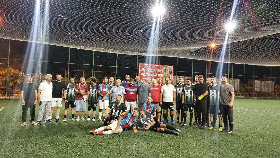 Hasan Ramadan Cemil Devlet Daireleri Arası Futbol Turnuvasına Cumhuriyetimizin 100.yılı etkinlikleri kapsamında Eğitim Müşavirliği Spor Kulübü Finale Çıkmıştır